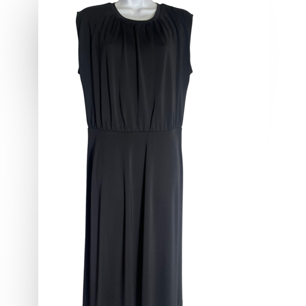 Ann Taylor dress size 8 stunning simple long black sleeveless maxi dress🖤 - Picture 2 of 6